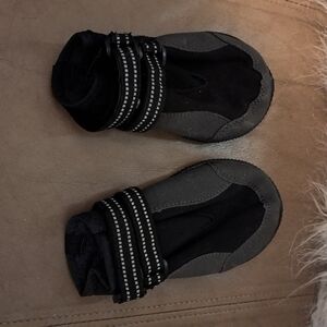 Dog shoes